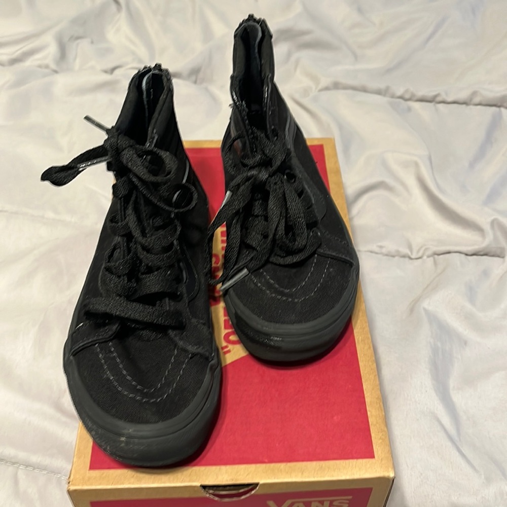 Sk8 Hi zip